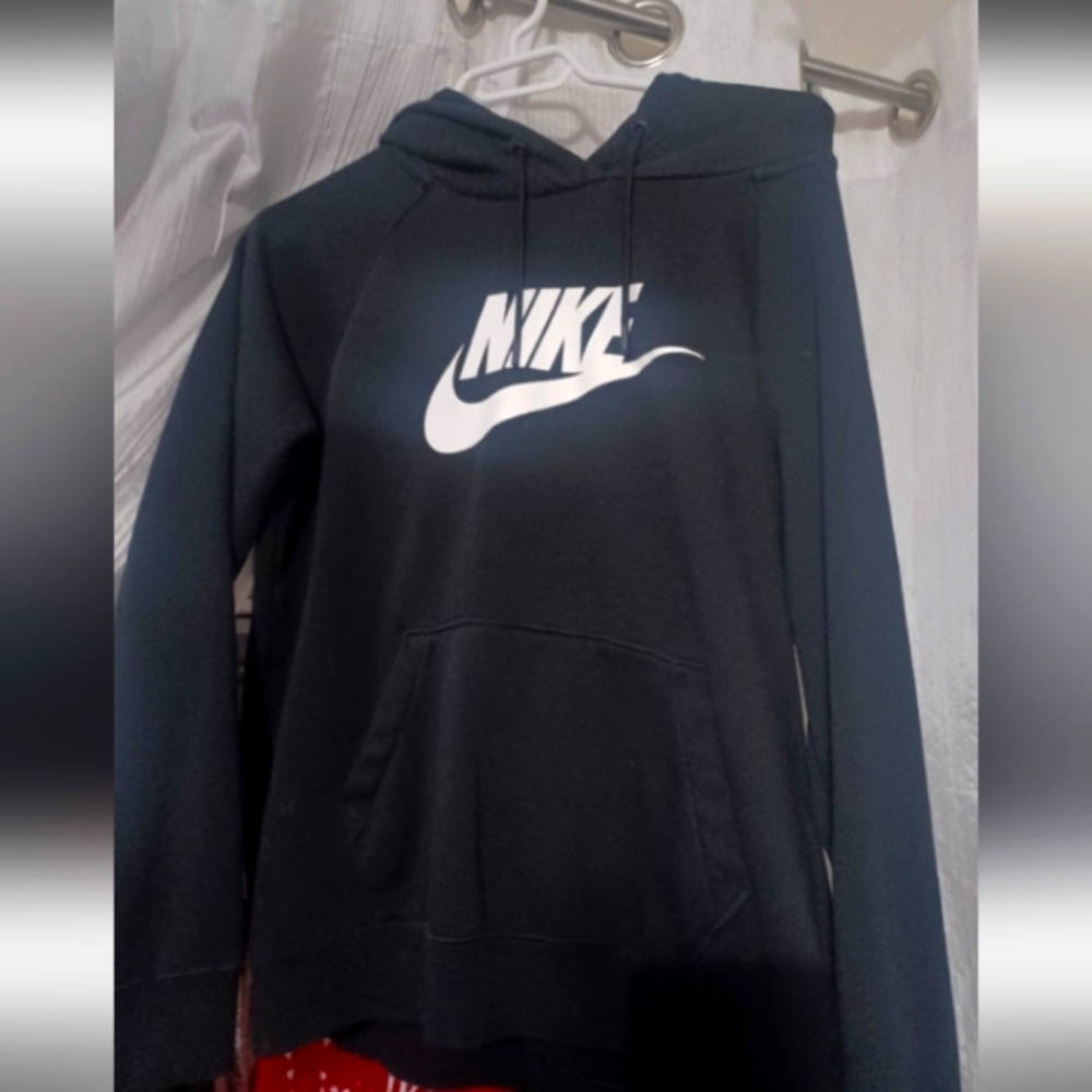 Unisex Nike Sweater